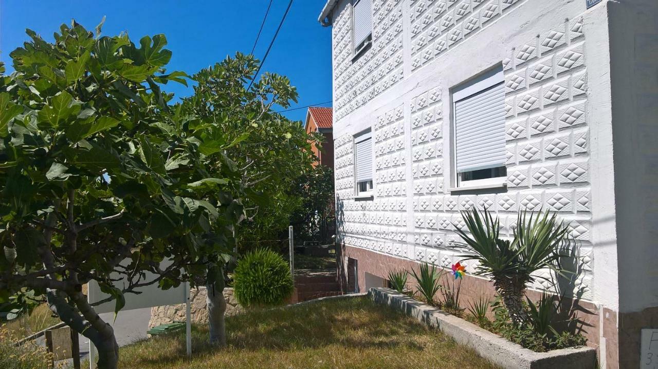 Apartman Pave & Ilija Jr Lopar Luaran gambar